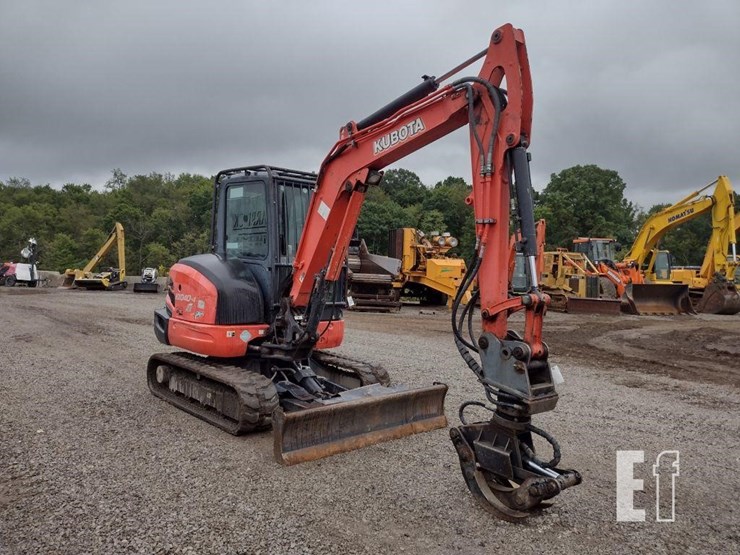 2016-kubota-kx040-4-image-37
