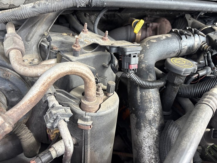 1999-ford-f550-image-32