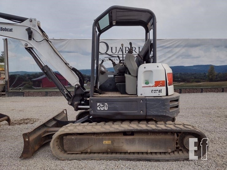 2020-bobcat-e50-image-12