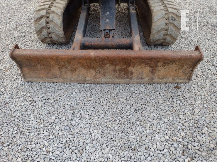 2017-deere-30g-image-18
