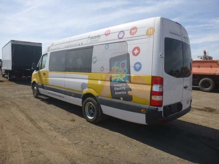 2019-green-power-ev-star-image-4