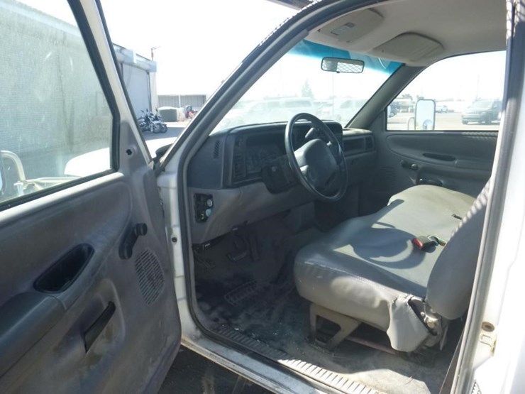1996-dodge-ram-3500-image-5