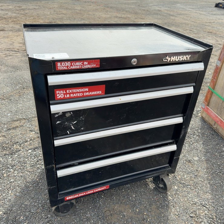 HUSKY ROLLING TOOLBOX