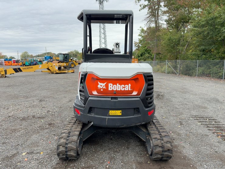 2023-bobcat-e35i-image-4