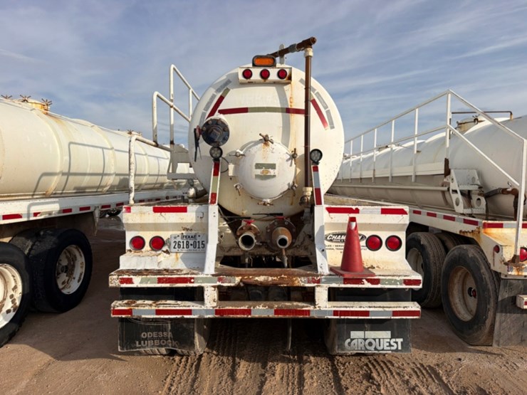 2011-troxell-130bbl-image-7