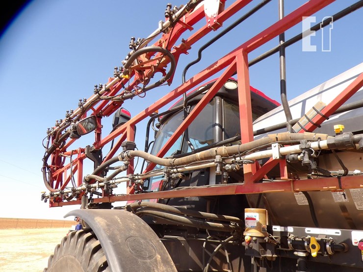 2017-case-ih-patriot-3340-image-56