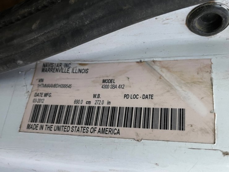 2013-international-durastar-4300-image-14