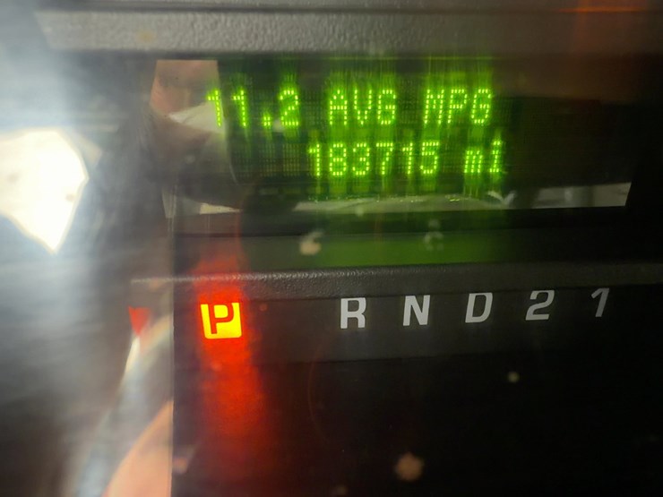 2014-ford-e250-image-19