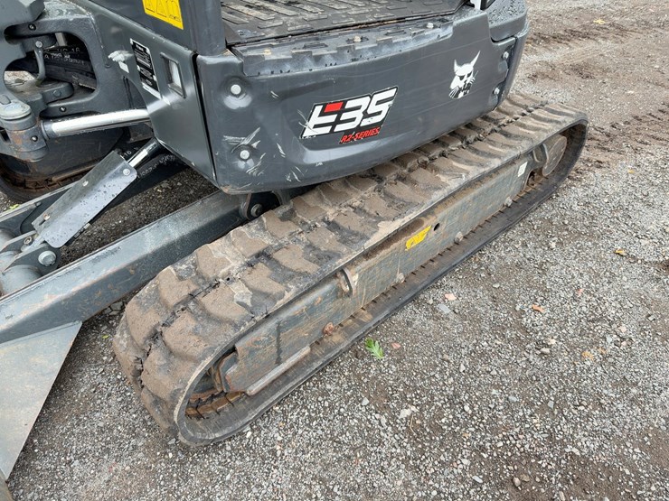 2023-bobcat-e35i-image-24