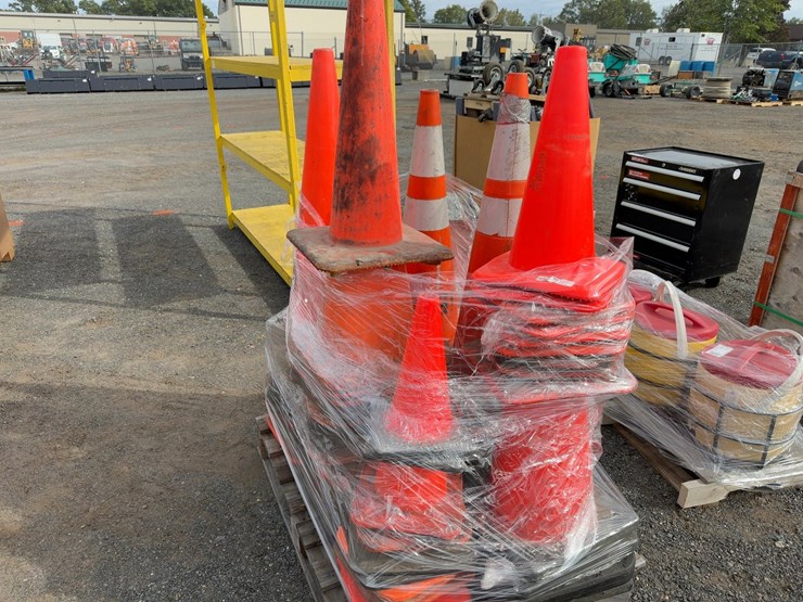 quantity-of-traffic-cones-image-2
