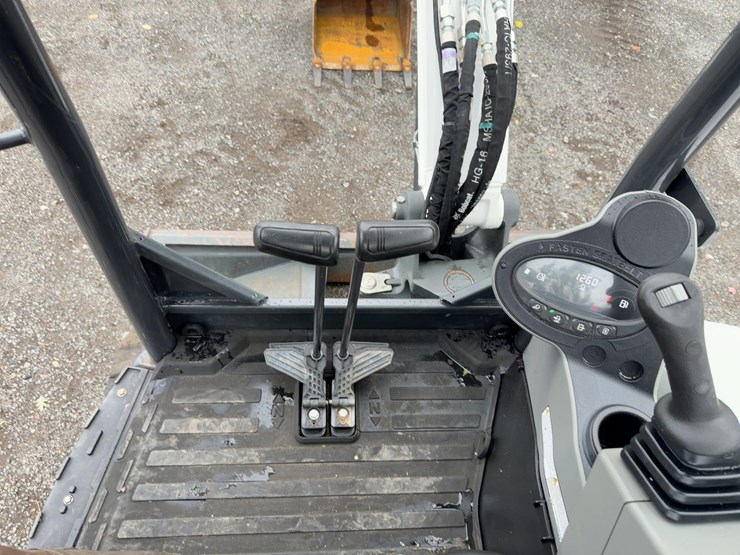 2023-bobcat-e35i-image-31