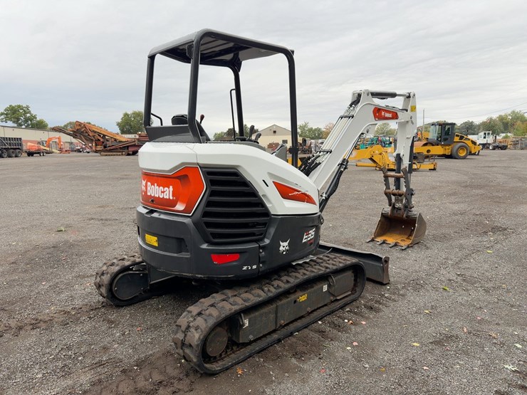 2023-bobcat-e35i-image-5