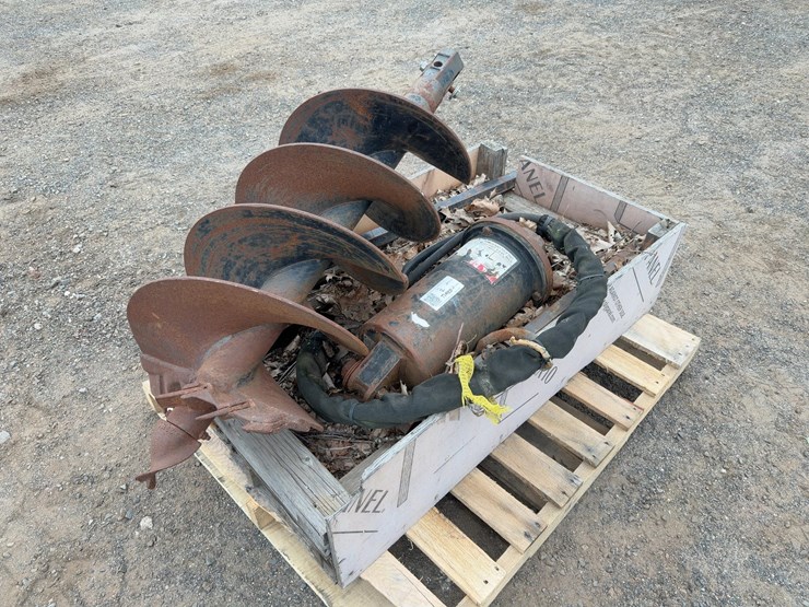 bobcat-auger-attachment-image-4
