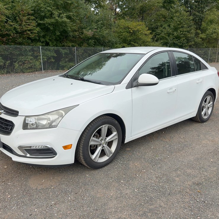 2015 CHEVROLET CRUZE LT AUTOMOBILE