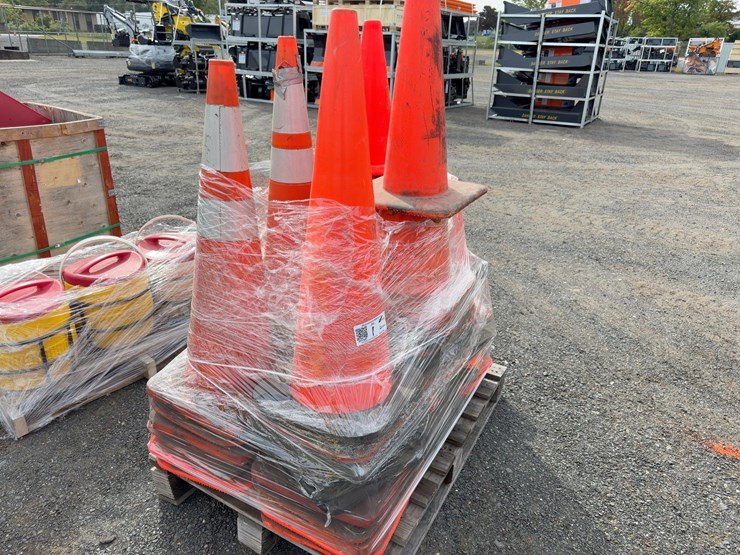 quantity-of-traffic-cones-image-1