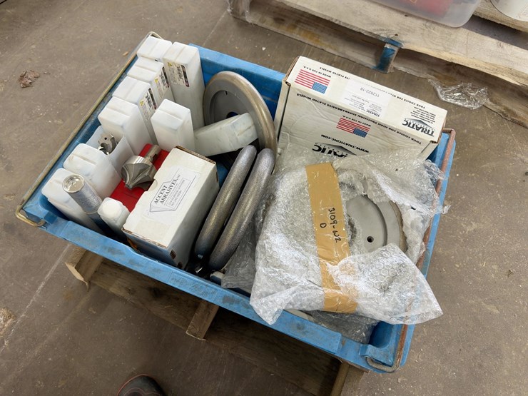 quantity-of-bore-bits-and-discs-image-3