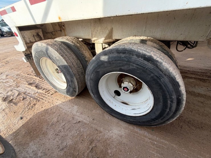 2011-troxell-130bbl-image-5