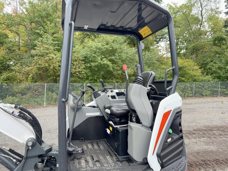 2023-bobcat-e35i-image-27