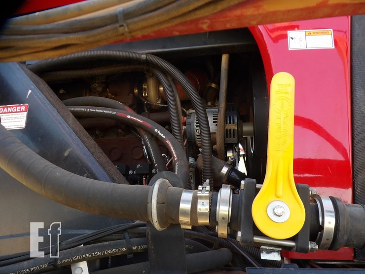 2017-case-ih-patriot-3340-image-54