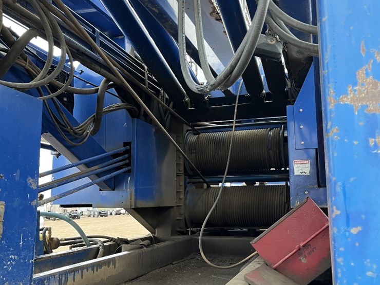 2009-peterbilt-367-image-15