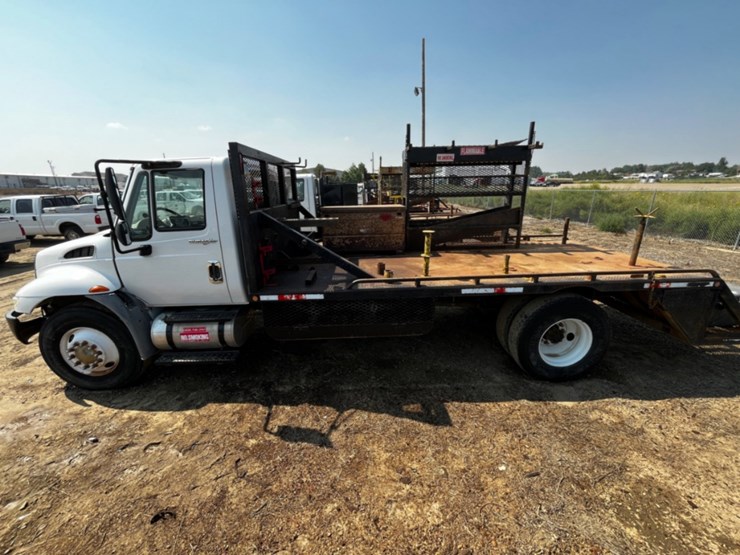 2013-international-durastar-4300-image-8