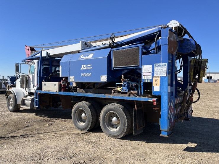 2009-peterbilt-367-image-7