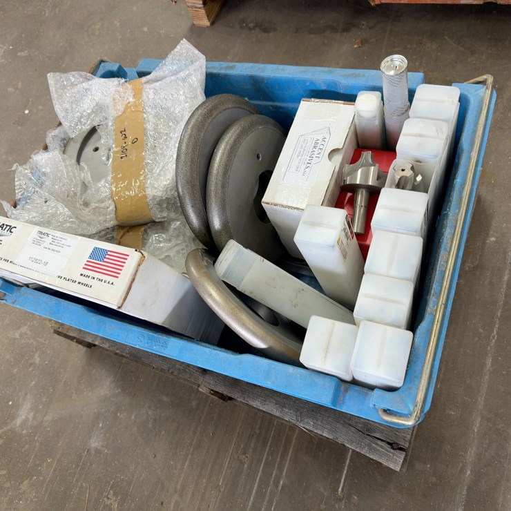 QUANTITY OF BORE BITS AND DISCS
