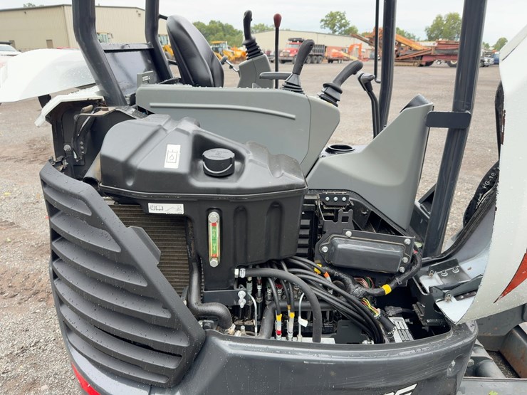 2023-bobcat-e35i-image-26