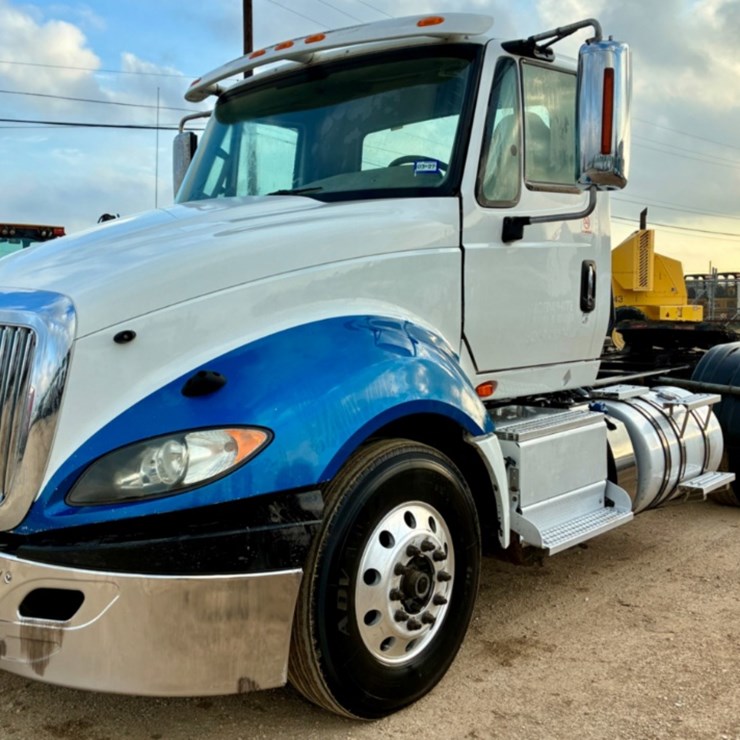 2016 INTERNATIONAL PROSTAR