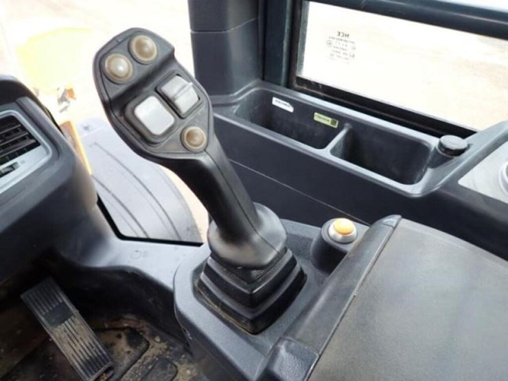 2023-hyundai-hl930a-image-15