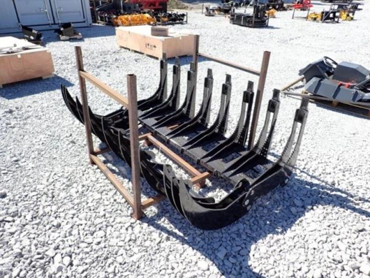 unused-2026-captok-skid-steer-grapple-image-2