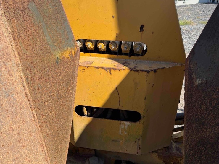 jcb-520m-image-9
