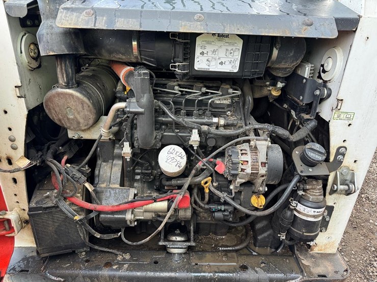 2024-bobcat-s650-image-14