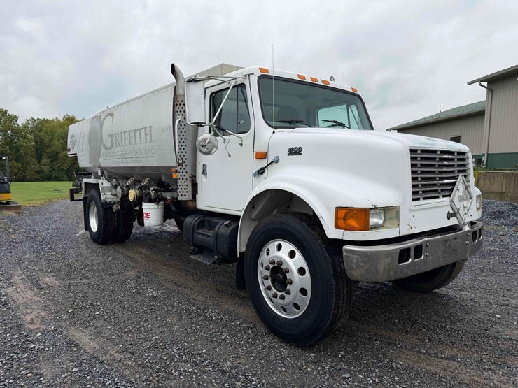 2000-international-4900-image-7