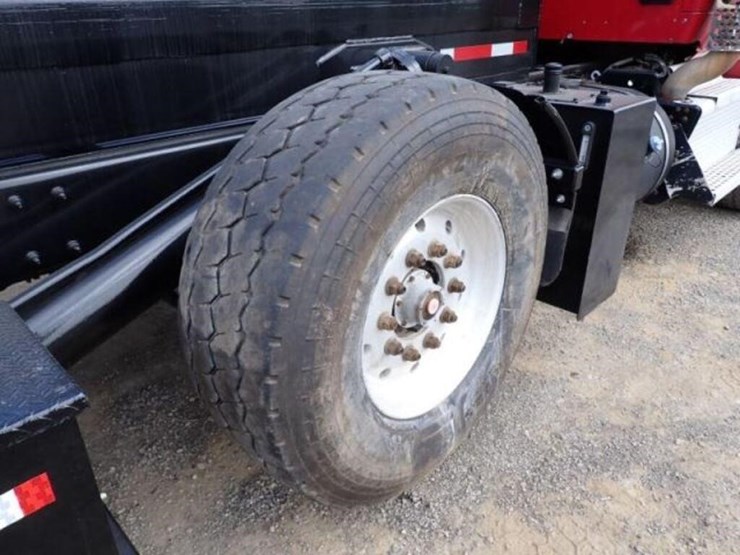 2016-kenworth-t880-image-68