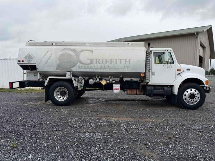 2000-international-4900-image-6