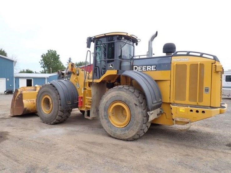 2018-deere-744k-image-7