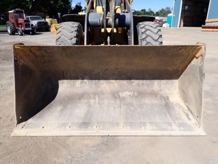 2015-deere-544k-image-29