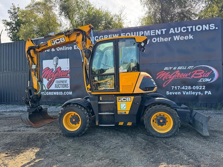 2017-jcb-hydradig-110w-image-3
