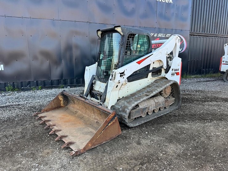 bobcat-t740-image-2