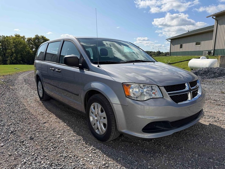 2015-dodge-grand-caravan-image-6
