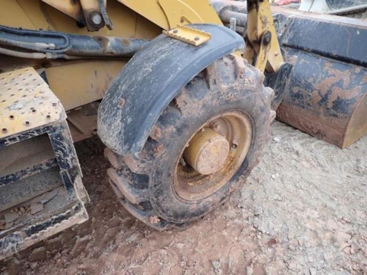 2016-caterpillar-430f2-it-image-40