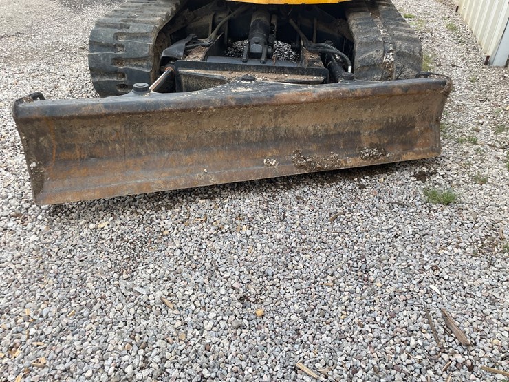#9153-•-jcb-85-excavator-image-33