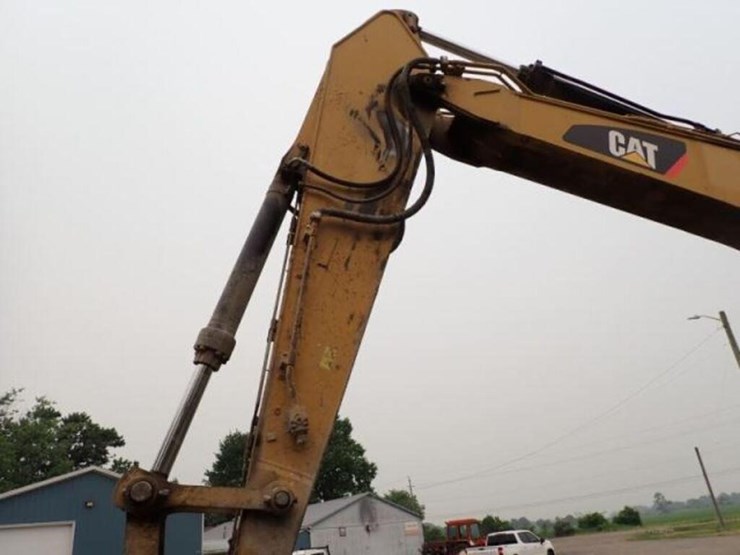 2015-caterpillar-336el-image-26
