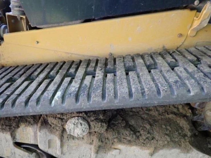 2019-caterpillar-259d-image-23
