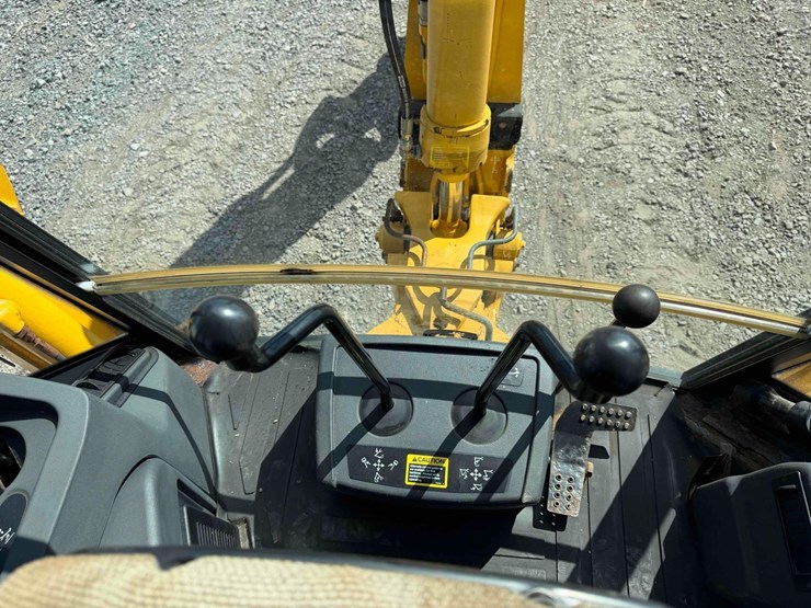deere-310g-image-24
