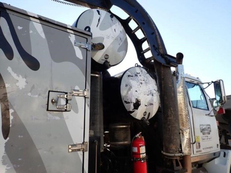 2018-western-star-4700sb-image-46