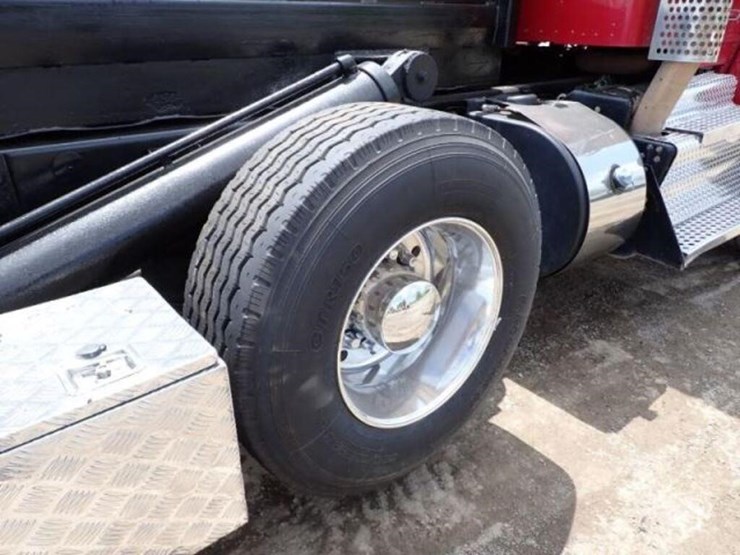2012-kenworth-t800-image-72