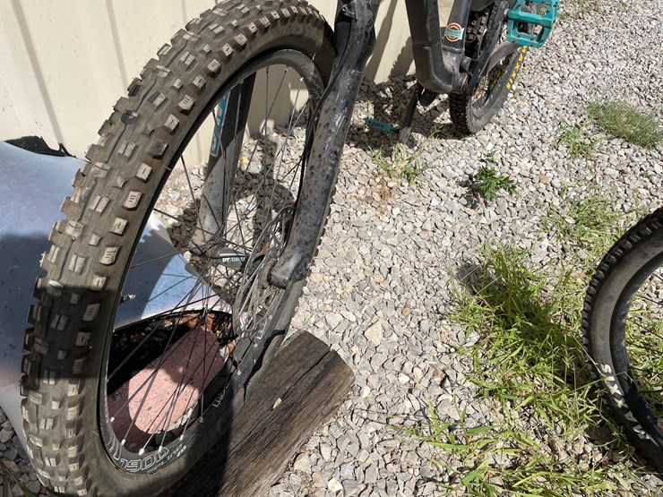 #9156-•-rocky-mountain-soft-tail-bike-image-9