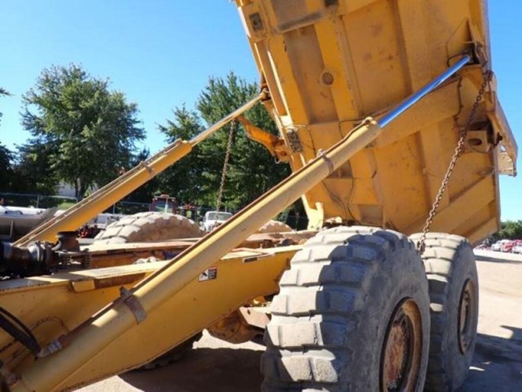 2011-deere-350d-ii-image-68